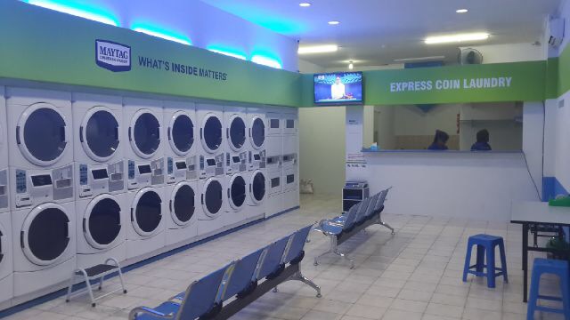 Urban LaundryMart - Tanjung Duren
